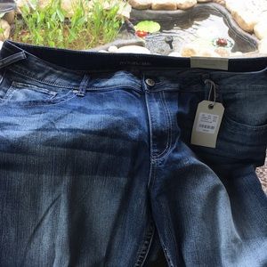 Maurices mid rise slim boot jeans